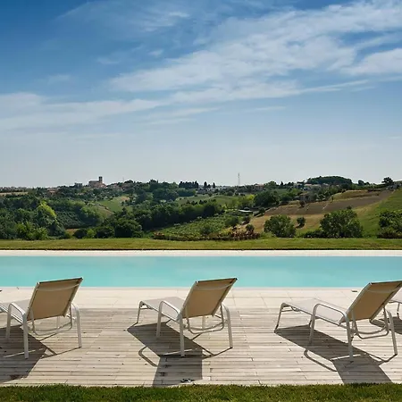 Marcheholiday Elettra Villa San Costanzo
